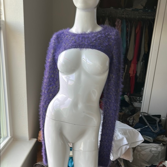 URBAN OUTFITTERS CROP SWEATER COVER UP TOP SIZE XS NWOT - Picture 1 of 6